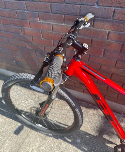 GT Avalanche Mountain Bike
