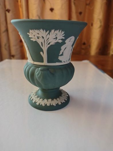 Vintage Wedgwood Miniature Green Grecian Urn