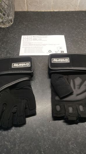 Grebarley weight lifting gloves new