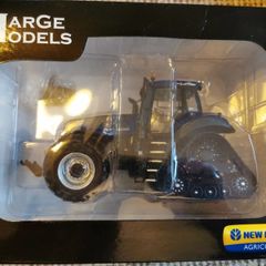 Marge Models New Holland T8.435 SmartTrax Blue Power