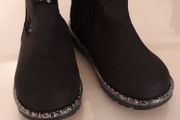 Girls Boots (Black) - junior size 7 (24)