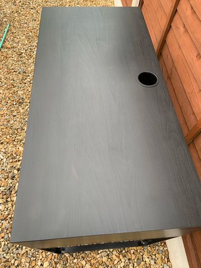 Micke Desk