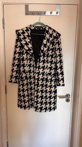 Black and white Coat Lidia Soselia