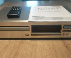 Onkyo DX-7211 CD Player