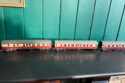 hornby train carriages