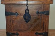 Wooden Storage Thin Chest
