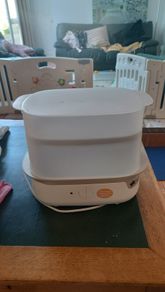 Tommy Tippee Sterilising Unit