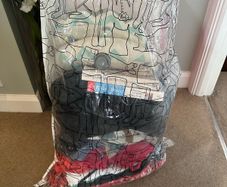 Pregnancy clothes and items
