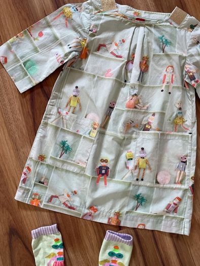 Oilily Douwe dress age 6 with matching socks excellent condition!!!