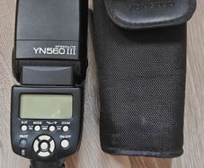 flash yn560 iii speedlite