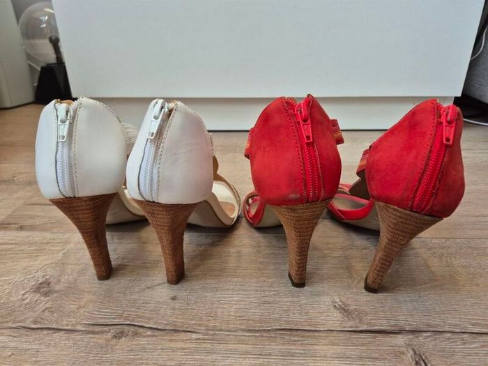 High heels sandals