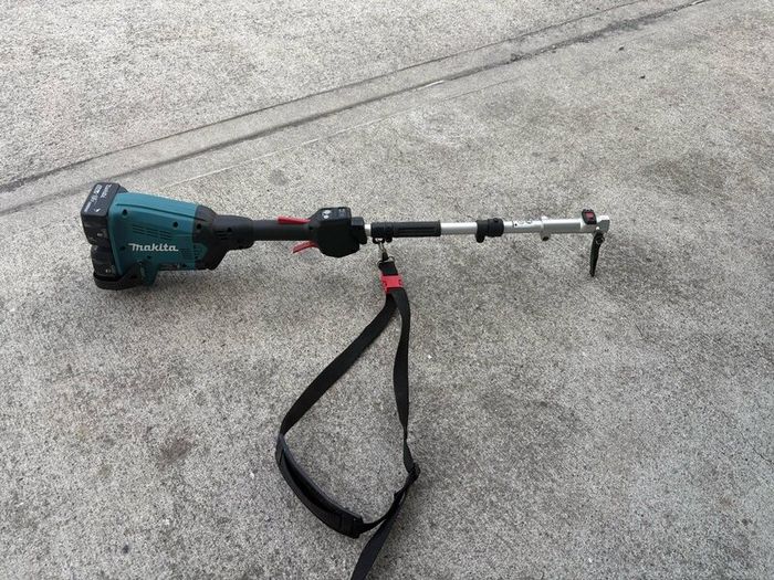 Makita garden multitool