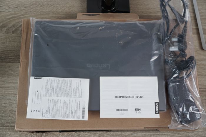 Lenovo IdeaPad Slim 3 15.3" | Snapdragon X | 16GB | 256GB | Premium Care Warranty