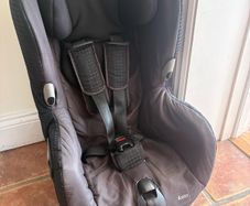 maxi cosi axiss