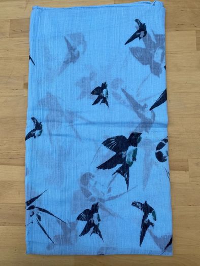 3000 Ladies Scarves To Clear As One Lot! 50 Cent Each - Rrp 6.99 Each!