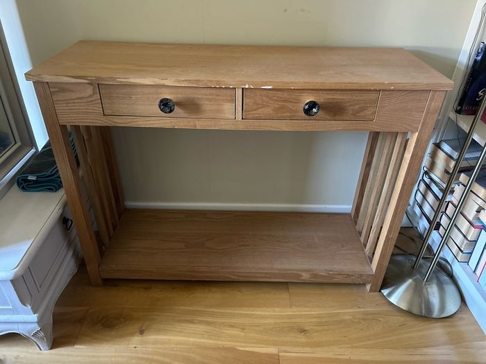 Hall table