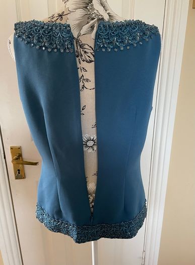Principles Teal Beaded Sleeveless Top - Size 12