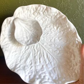 Vintage ceramic cabbage leaf platter