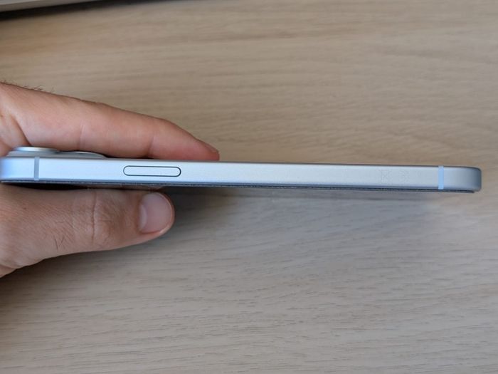 iPhone 15 plus 128gb blue - mint condition