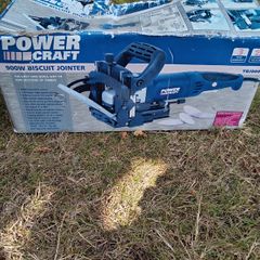 Biscuit jointer