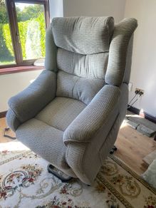 Parker Knoll lift and tilt recliner armchair size L