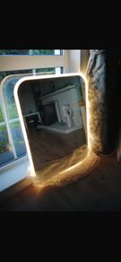 L.E.D mirror