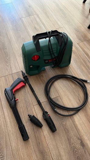 Bosch EasyAquatak 110 Pressure Washer