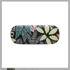 Brand new Sass and Bell glasses case