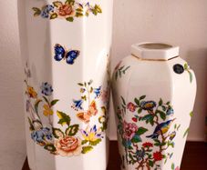 Aynsley Cottage Garden collection vase
