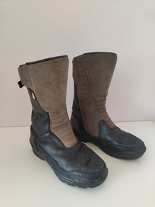motorcycle boots