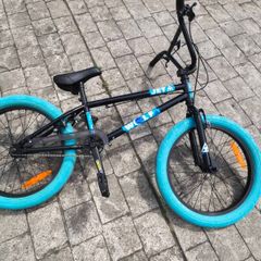 Jet BMX wolf bike