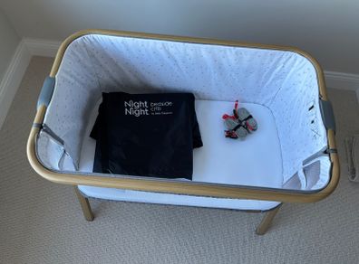Baby Elegance Night Night bedside crib