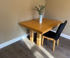 Extendable table