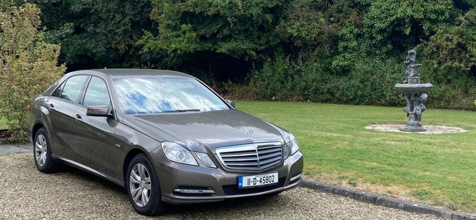 Mercedes E200