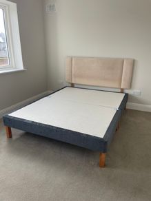 Double bed base(s) (divan)