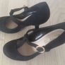 Black shoes Image 3