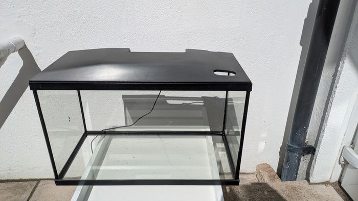 Aquarium  2 small tanks