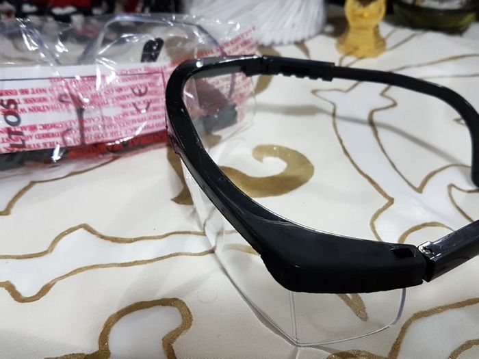 Eye Protector / Safety Glasses