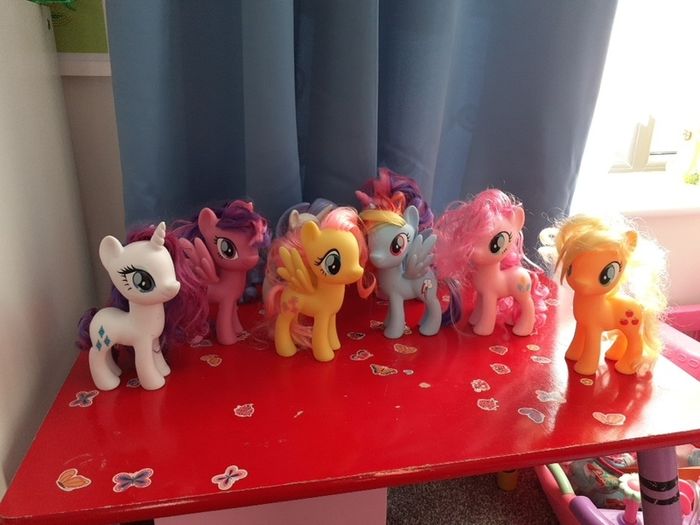 toys