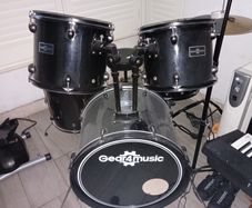 Gear 4 music Drum kit