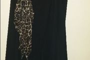 BNWT lovely Flippy skirt stretchy -black size 12
