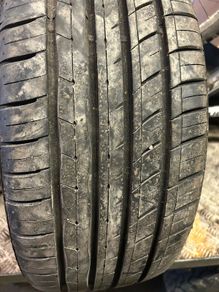 Car tyre 225/40/ZR18
