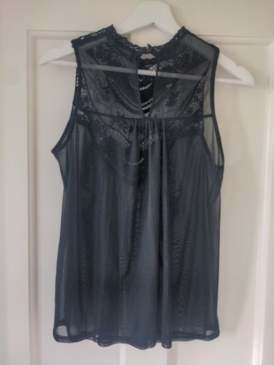 Ladies top