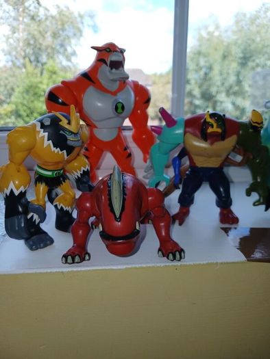 Ben 10  Action Figure