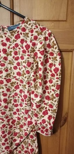dress size 14 pretty flower pattern