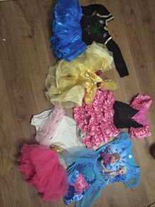 Halloween costumes, Fancy dresses 2-4