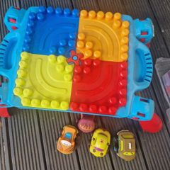 MEGA Blocks Building Blocks and Toy Cars