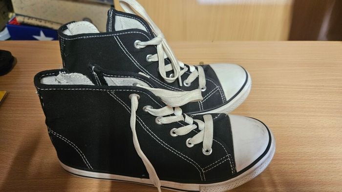 Collection of girls Size 3 shoes