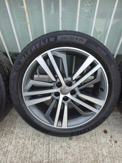 20" Audi Q5 Sline Genuine