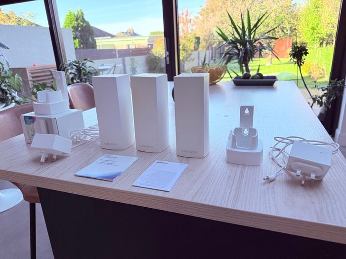 3 x Linksys Velop AC6600 Whole Home Mesh System